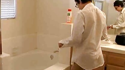 Một trưởng phim sec hoàng thuy linh thành chàng fucks trong hậu môn một sexy vợ và một tóc vàng realtor