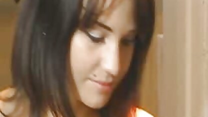Brutally fucks một brunette và lấp đầy cô phim sec hoàng thuy linh ấy âm đạo với tinh trùng