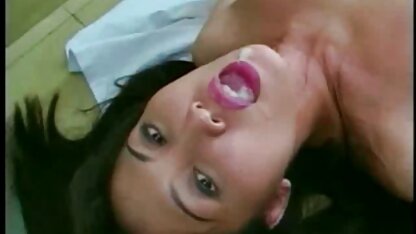 Các bitch fucks trong hậu môn và cho phim sec nhat ki vang anh một sâu thổi kèn