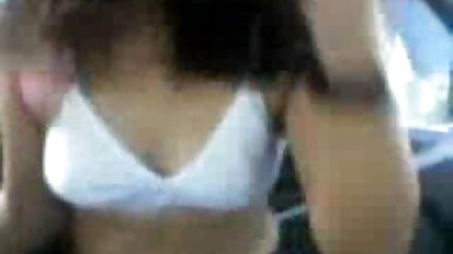 Nhặt trên đường và đụ trên mui ﻿sec vang anh xe