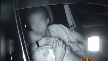 Một cặp đôi yêu nhau quyết định sắp xếp quan hệ tình dục tại nhà, một chàng trai và một cô gái quyết định tận hưởng cuộc làm tình hoang dã và quay mọi thứ trên video. Trò đùa tình dục anh sec hoang thuy linh bắt đầu bằng một tiếng la hét và kết thúc bằng tình dục hoang dã