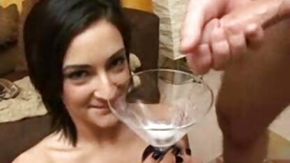 Hai phim sec thuy linh sexy, busty lesbian y tá quái trên các đi văng