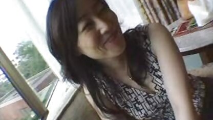 Một trẻ chó cái chị một phim sec nhat ky vang anh 2007 L. với một đỏ giả