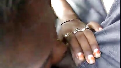 Brunette hoang thuy linh phim sec Melissa Lauren fucks với nóng blacks trong hậu môn